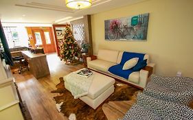 Pousada Caminho dos Plátanos